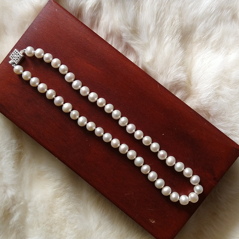 Anthro Freshwater Pearl choker necklace 14" - Picture 4 of 9